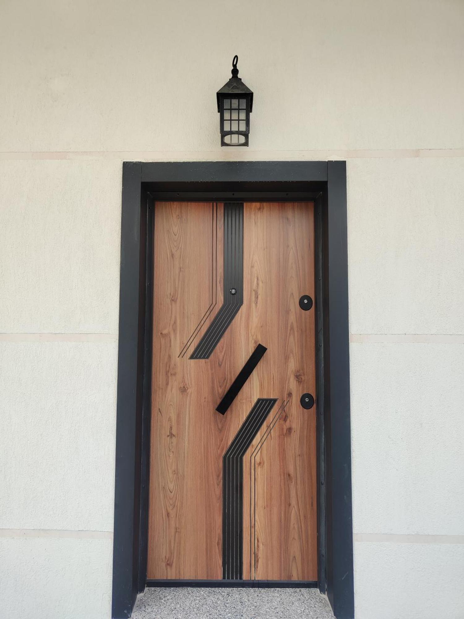 New Apartment Close To Sea And Downtown Vlore Ngoại thất bức ảnh